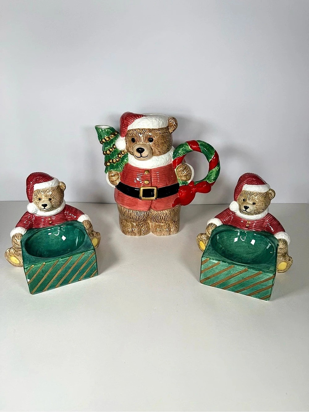 Christmas Bear Serveware Set Green & Red